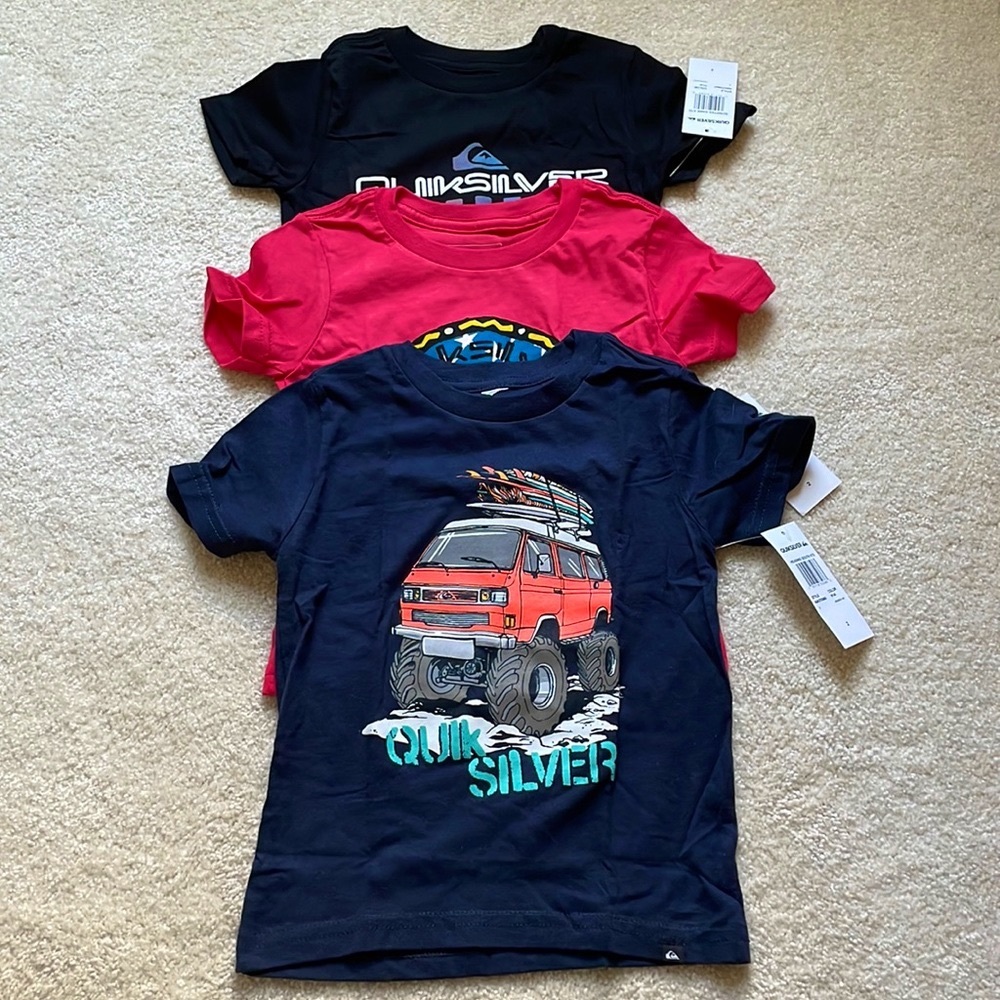 Quiksilver NWT toddler boy size 2T tee shirt bundle (3 tees).